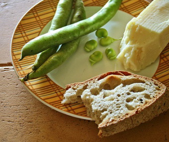 merenda-pane-e-cacio