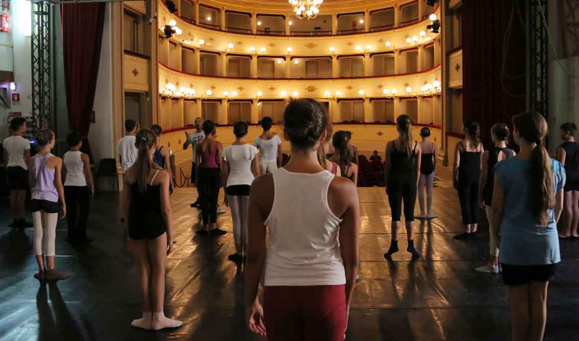 civitanova-danza-ph-Luigi-Gasparroni