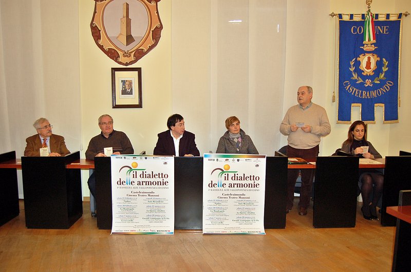 dialetto armonie presentazione