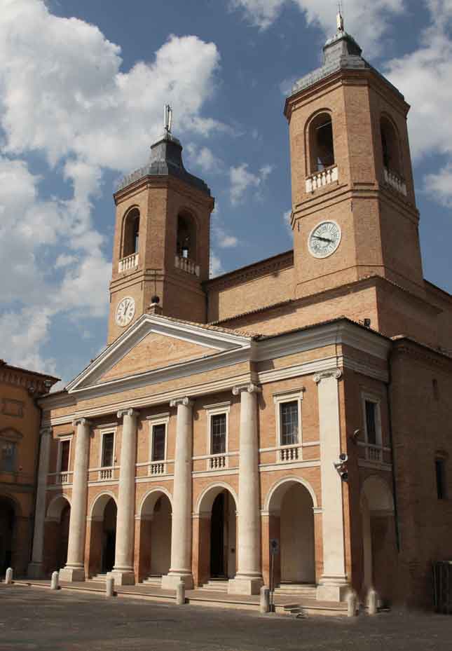 camerino-cattedrale-ss-annunziata-1