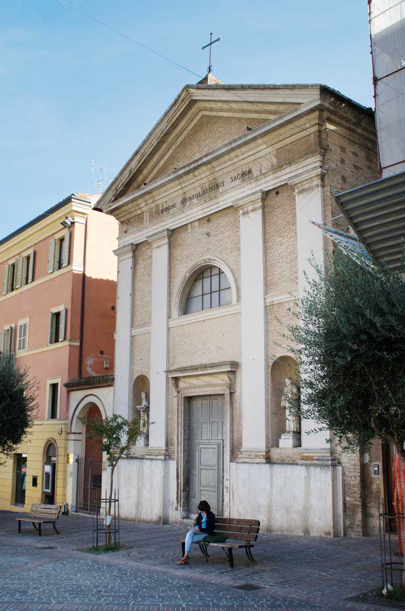 Piazza Mazzini, chiesa di Santa Maria del Riposo