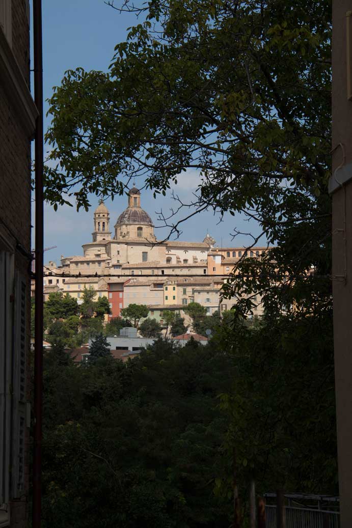 Rione Marche, veduta del centro storico